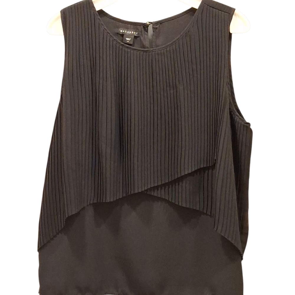 "METAPHOR", Like new, Black Sleeveless Layered Blouse. Sz.L.,100%Polyester